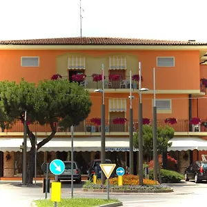 Azzurra Hotell