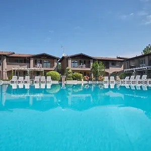 Apartmanhotel Villaggio Turistico Lugana Marina, Sirmione